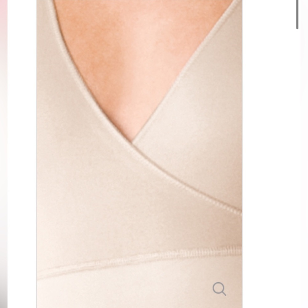 NWT Shaping Spanx Beige Top - Picture 3 of 7